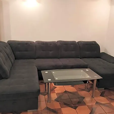 فندق مبيت وإفطار Helena Gal 3*